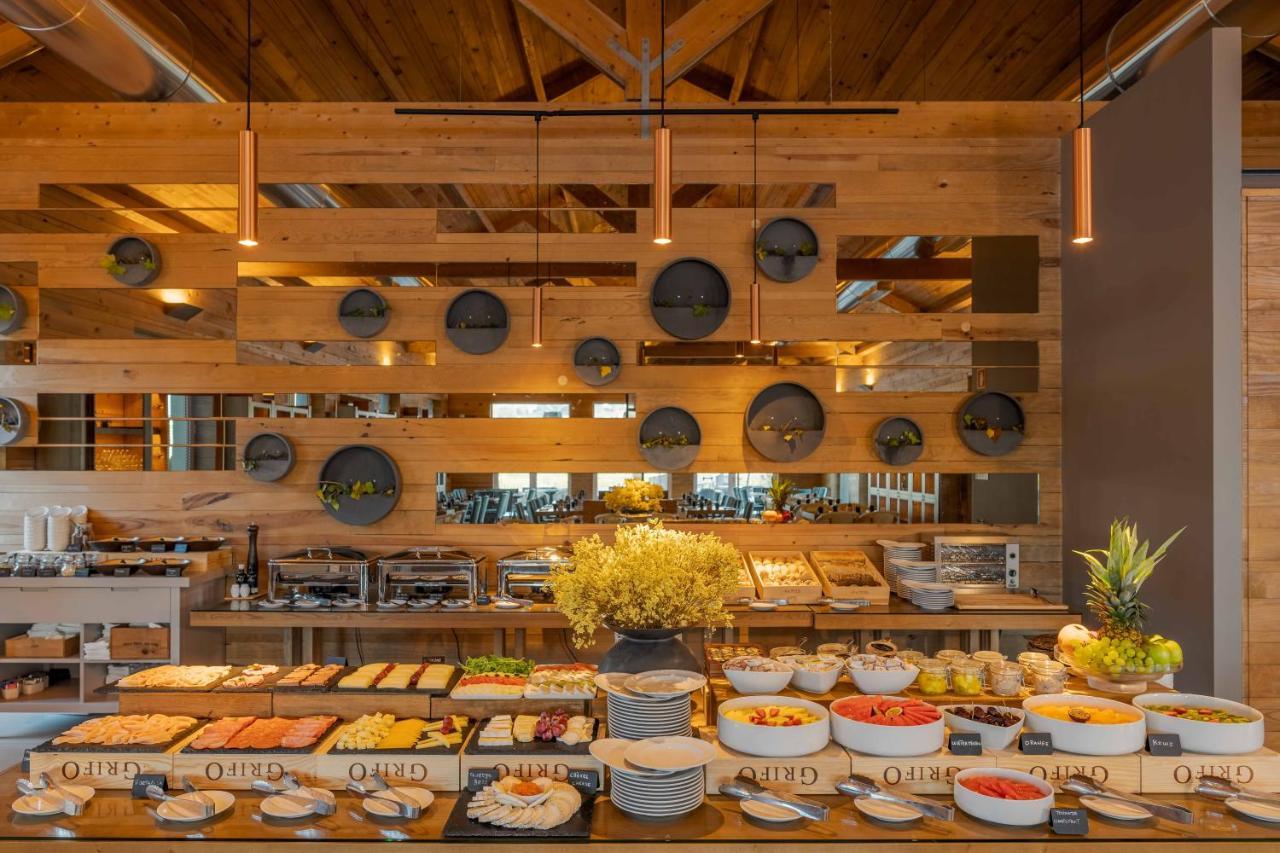 Pestana Douro Riverside - Preferred Hotels & Resorts, Lifestyle Valbom  外观 照片 The buffet at the restaurant
