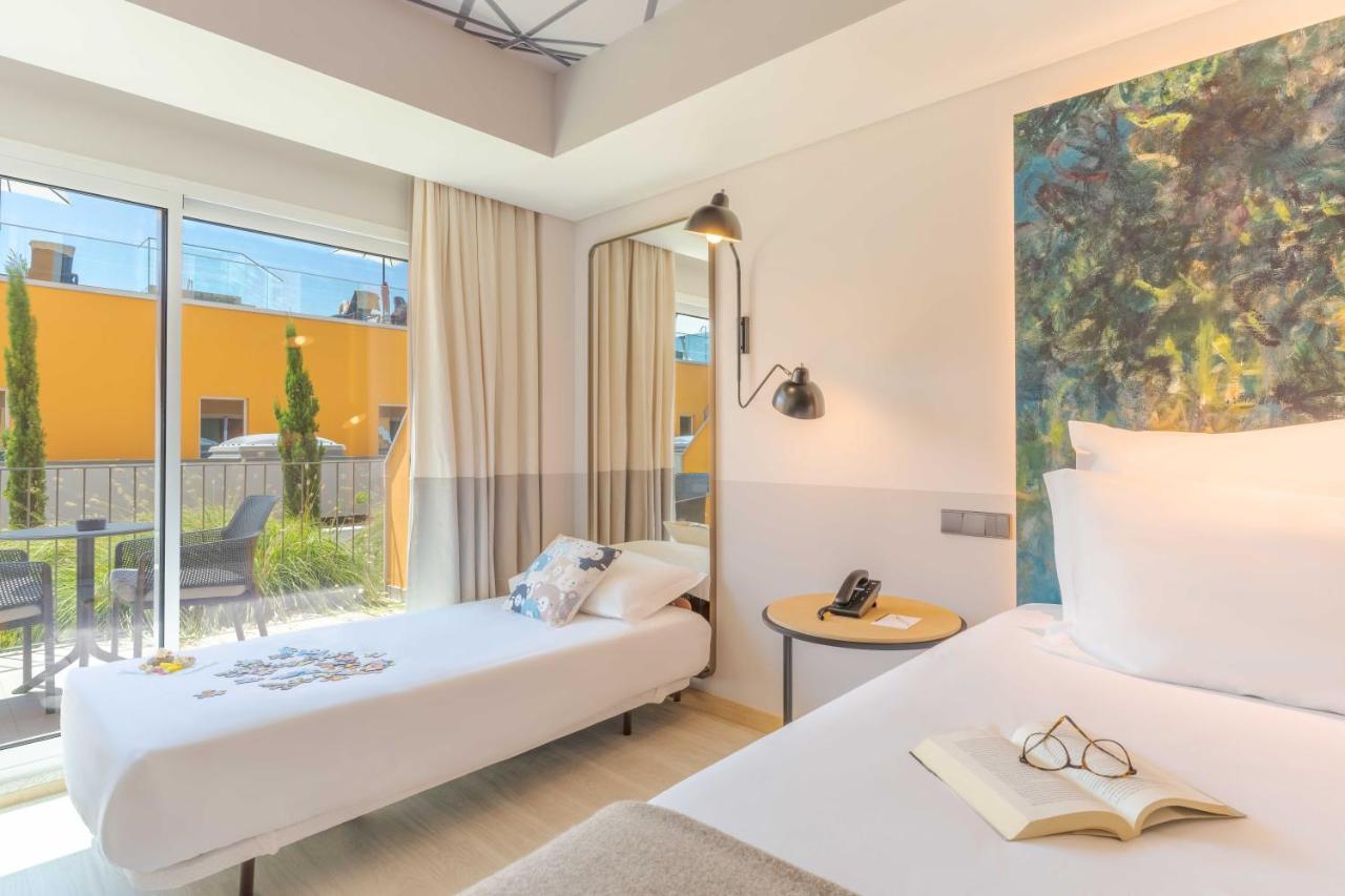 Pestana Douro Riverside - Preferred Hotels & Resorts, Lifestyle Valbom  外观 照片 A room at the hotel