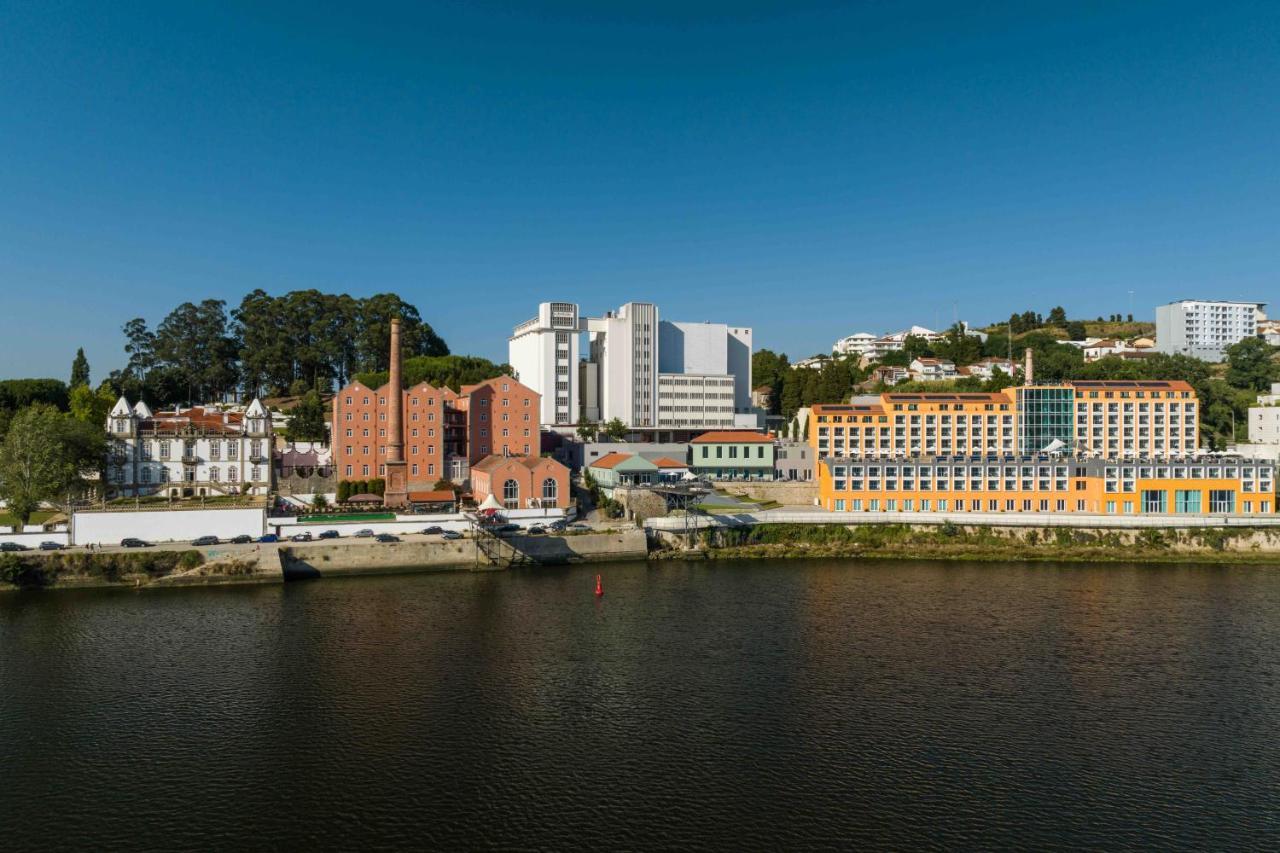 Pestana Douro Riverside - Preferred Hotels & Resorts, Lifestyle Valbom  外观 照片 The campus of the University of Vigo, in Pontevedra.